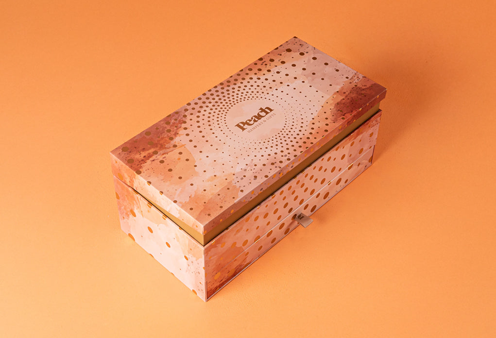 The Personalised Champagne & Chocolate Gift Box