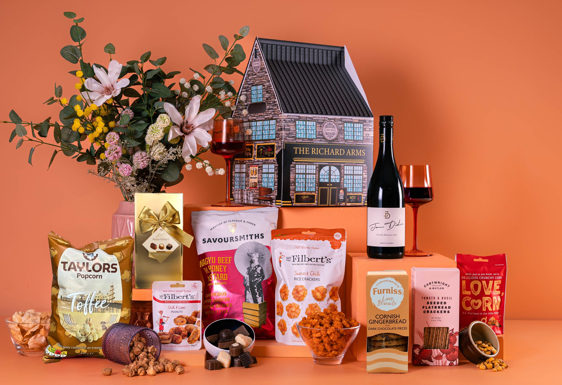 Name Your Tavern Birthday Pub Hamper