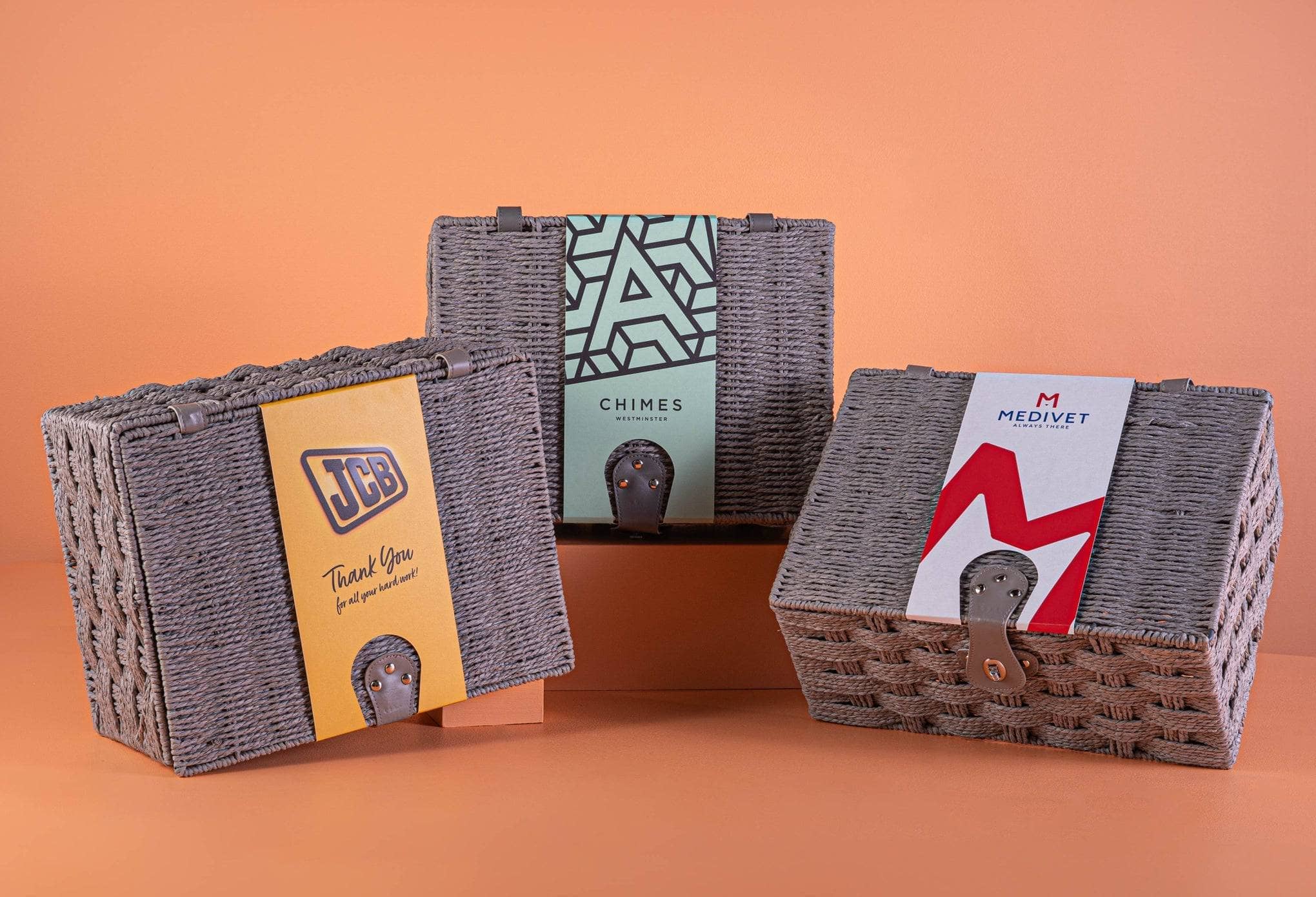 Peach Hampers Corporate Hampers The Deluxe Collection Branded Hamper