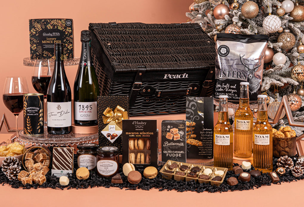 The Signature Festive Christmas Hamper with Champagne