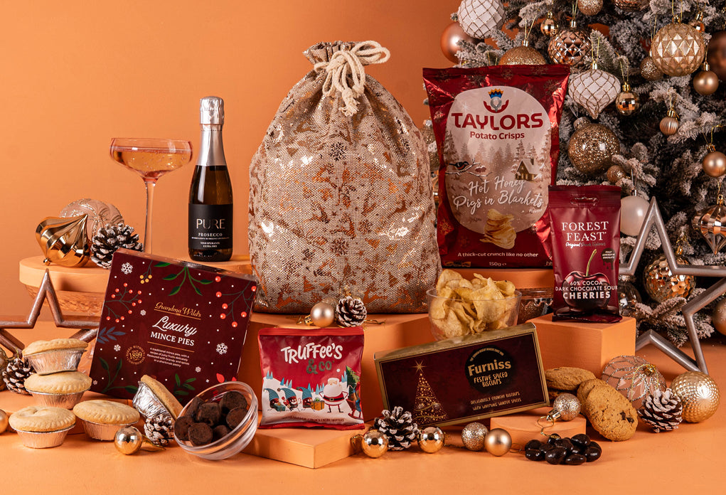 A Little Christmas Magic Hamper